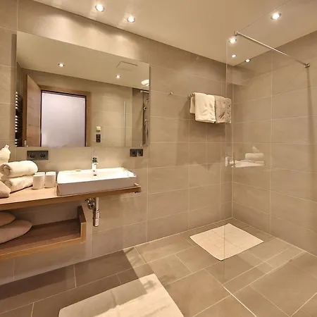 Garni Fiegl Hotel 3*