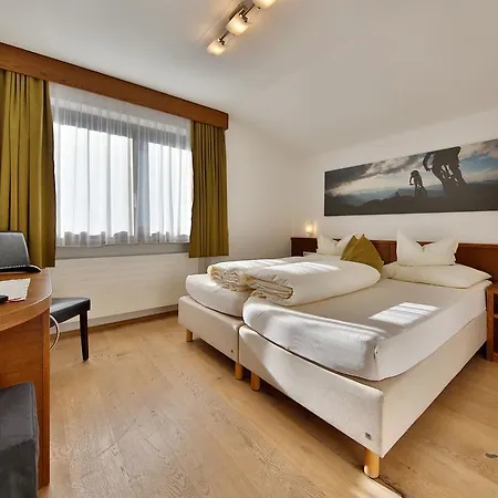 Garni Fiegl 3* Sölden