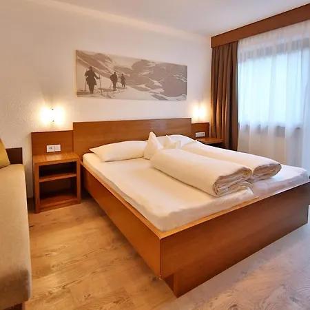 Garni Fiegl 3* Sölden