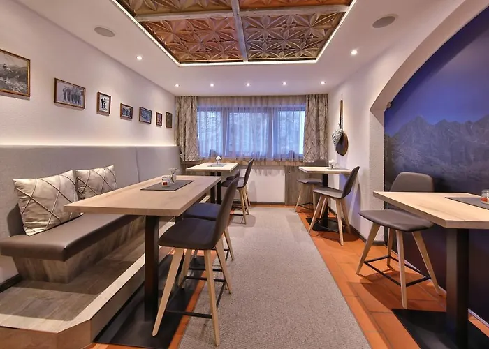 Garni Fiegl Szálloda